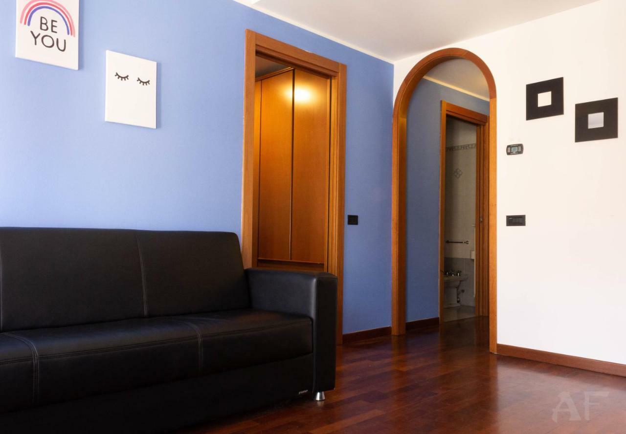 Corso San Gottardo - Darsena Flat Appartement Milaan Buitenkant foto