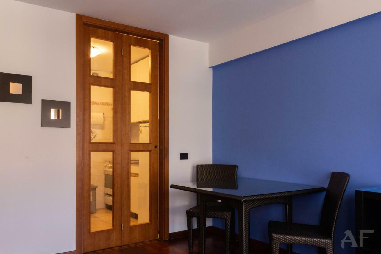Corso San Gottardo - Darsena Flat Appartement Milaan Buitenkant foto