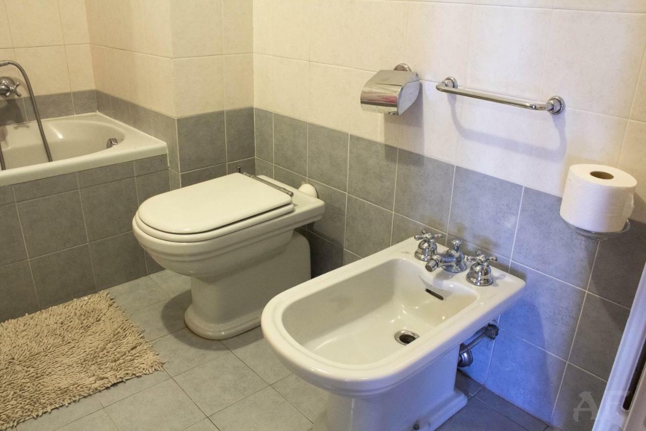 Corso San Gottardo - Darsena Flat Appartement Milaan Buitenkant foto
